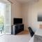 Porto Mirabello & Central Station Comfy Apt x5!-5