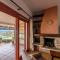 Enchanting Seaview Getaway-8