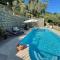 Sea South front property1/2acre.Gardens pool hydro-70