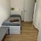Central Modern Apartment Bari-24