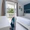 Camera Familiare con Bagno Privato