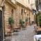 Suite Minerva 10 steps from Piazza Civica-24