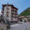 Dosso Aprica Apartment-13