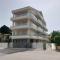 Luxury home near the Beach private parking space-24