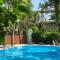 Lignano Pineta Apartment with pool-11