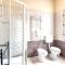 Elegant Apartment in Verona - 75 m² with Balcony-11