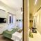 Santacroce Luxury Rooms-4