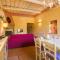 Farmhouse with swimming pool surrounded by greenery just 20 minutes from Arezzo-45