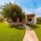 HelloApulia Family Villa with Pool, Lush Garden & BBQ - Near the Beache-11