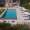 HelloAPULIA - Terra, Fuoco & Acqua Apartment - Scenic Villa Escape, Pet friendly-5