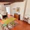Spacious apartment near Arno river-12