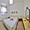 Vittorio's Beach House with Garden-Patio in Aspra-2
