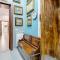 Modern 1BR Apt Near National Museum - Sleeps 3-12
