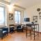 Cozy Apt with Balcony- Como City Center!-10