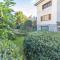 Exclusive Roth Apartments-34