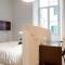 H11 [The Queen's Apartment] Ariston - Centro-28