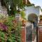 Beautiful Villa with View in the heart of Capri-11