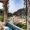 Beautiful Villa with View in the heart of Capri-36