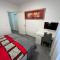 B&B Alessandro Private Room & Bathroom in shared apartment-1