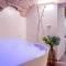 Medieval flat with whirlpool bath-5