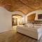Oltrarno Loft by Halldis-9