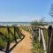 Bright flat next to the beach - Beahost-20