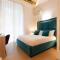 Cavour LR Collection-30