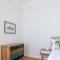 Top Floor Apt with Rooftop Terrace near St. Peter-9