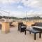 Top Floor Apt with Rooftop Terrace near St. Peter-25