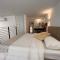 Classy & Chic 2 storey Loft-8
