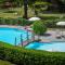 Good Life Hotel Garden - Private Spa and Pool-73