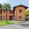 GuestHost - Menaggio Flat with Parking & Veranda-16