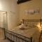 SCAPPO IN UMBRIA, CasaLina-10