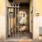 Via Cimabue 8b - Florence Charming Apartments - Metropolitan Loft in Florence - 20 minute walk to city center - excellent base for exploring - less than 5 minute walk to the supermarket - amazing bakery on the corner-26