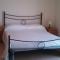 Joanne B&B-42