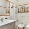 GuestHost - Sant'Ambrogio Gem - Chic Florence Nest-23