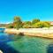 VILLA CECILIA sul LAGO fronte MARE