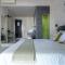 Moai Home-12
