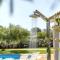 Villa Ulivo con piscina e giardino privato a 500 mt dal mare-9