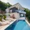 Only Adult Villa Montelago With Pool