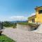 JOIVY Villa Guanna - Charming Flat with Garden-27