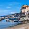 View on bay and charming houses Mediterranea e Capricorno-29