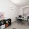 Central Apartment in Mantova near the Station!-4
