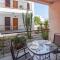 1 Bedroom Nice Apartment In Isca Marina