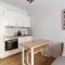 Bright Apartment -Pasteur M1-4