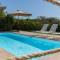 Villa Angelina con piscina e giardino privato a pochi passi dalla Spiaggia di Campus-32