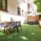 HiddenGarden apartment with garden and jacuzzi in the center of the city of Alghero-17