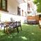 HiddenGarden apartment with garden and jacuzzi in the center of the city of Alghero-57