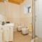 2 Bedroom Nice Home In Albagnano Di Bee-6