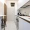 2BR Flat by Metro - 6min to Colosseo - Full Kitchen - Wi-Fi - A-C-19